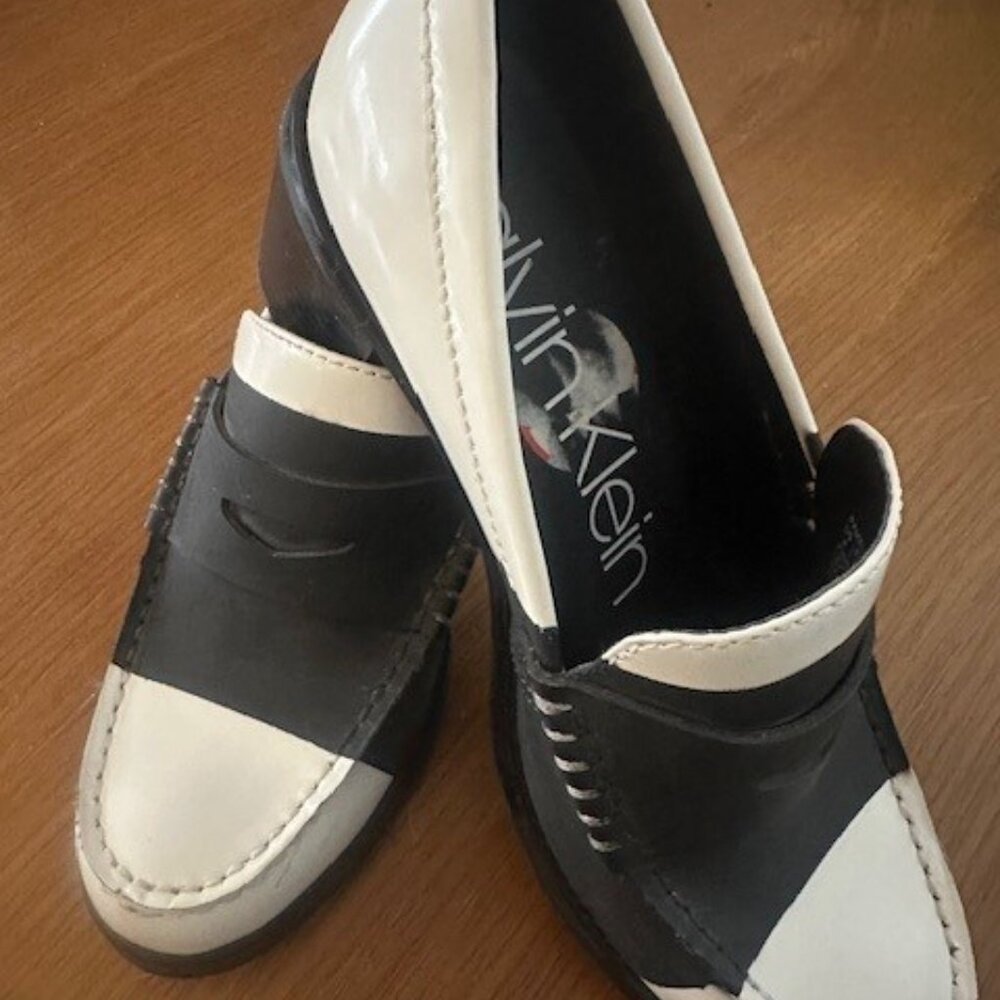 CALVIN KLEIN Pamelyn Loafer Pump Black Leather
